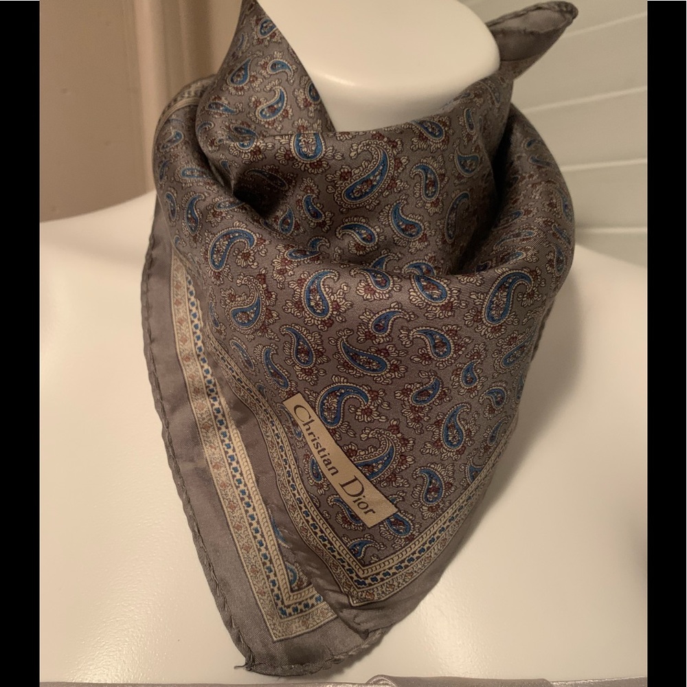 Dior scarf